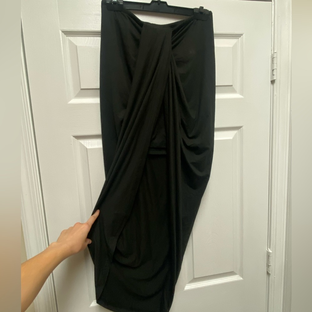 Knot midi skirt